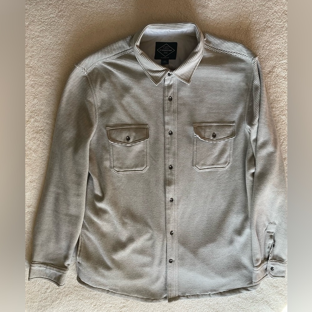St. John’s Bay Men’s Microfleece Shirt Jacket, EUC, XLT, Stone Stripe Gray